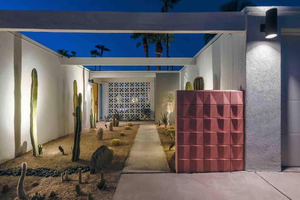 Alexander: Retro Chic Oasis 2023 Modernism Showcase House Palm Springs Dış mekan fotoğraf