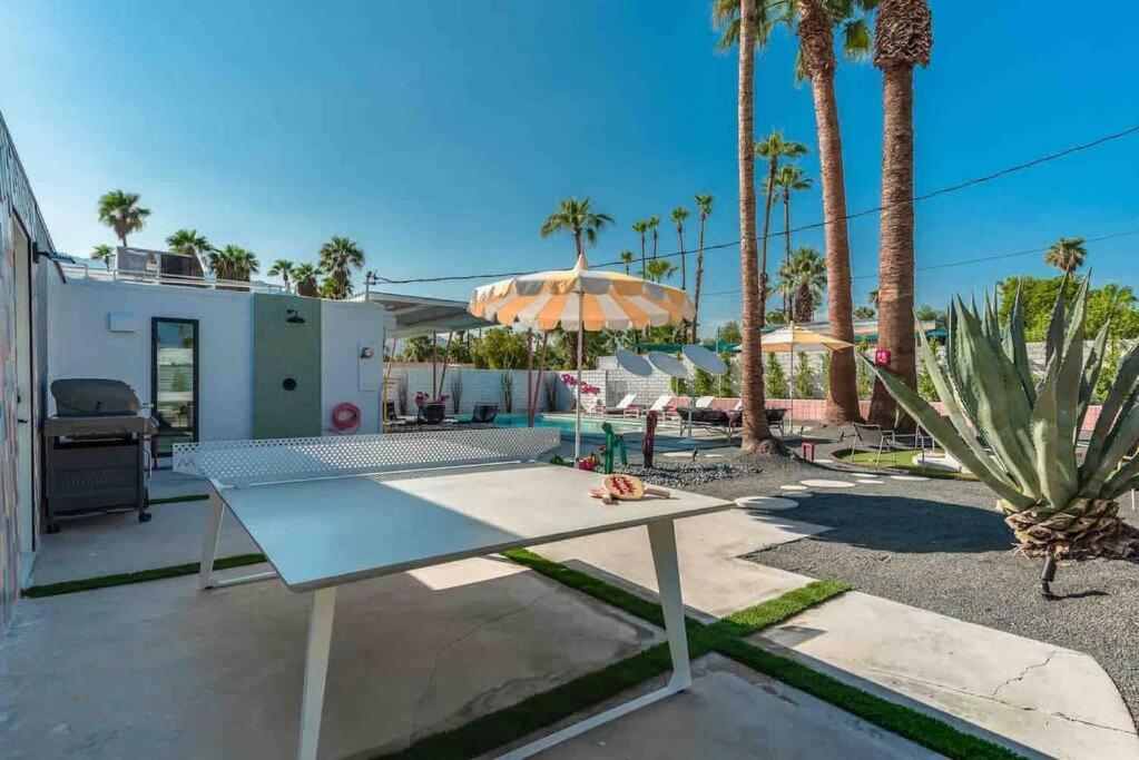 Alexander: Retro Chic Oasis 2023 Modernism Showcase House Palm Springs Dış mekan fotoğraf